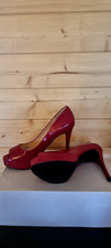 GUESS shoes Red patent