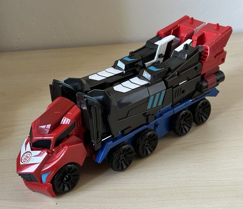 Hasbro transformers robots - transformers,
