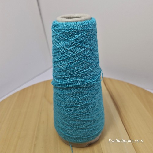 Yeoman machine knitting yarn - ,