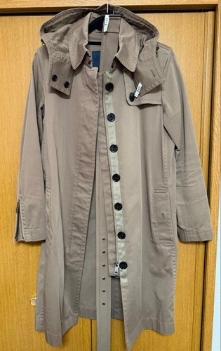 Excellent condition burberry - excellent,