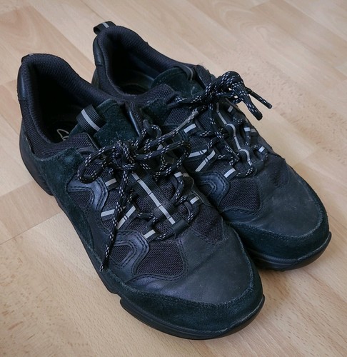Clarks trigenic tri - clarks, path