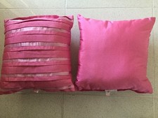 NEXT CUSHION - Set of 2 Pink