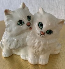 BESWICK CAT  PERSIAN KITTENS