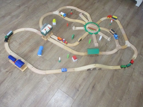 Wooden thomas the tank engine - thomas,
