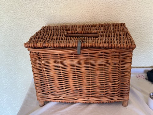 Vintage wicker fishing - wicker,