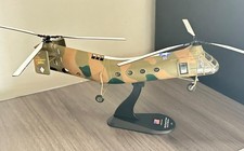 United States Army Piasecki H-21 Shawnee Amercom Helicopter Model Scale 1/72