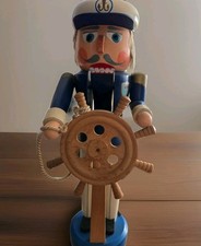 EUC 12" NAVIGATOR NAVY SEA
