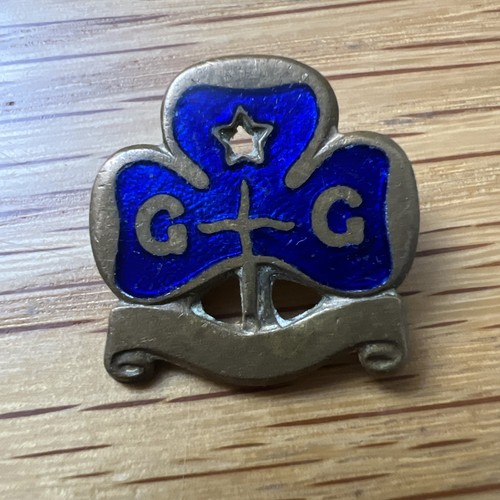 Girl guides brownies rangers - guides,
