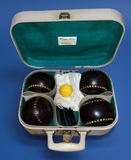 Vintage Henselite Lawn Bowls