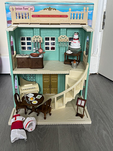 Sylvanian families town - sylvanian,