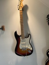 Fender american deluxe strat - fender,