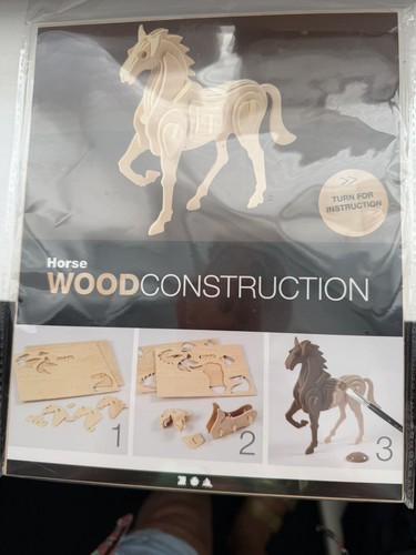Horse woodcraft construction
