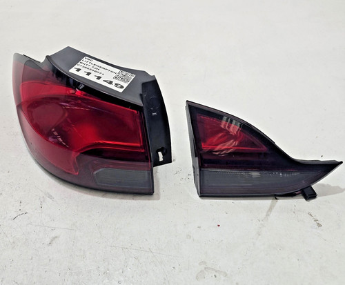 Left rear light - left,
