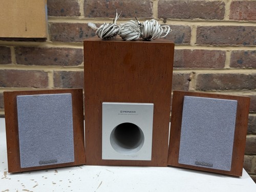 Pioneer 30w pair speakers - pioneer,