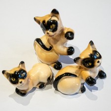 Set of 3 Family of Siamese