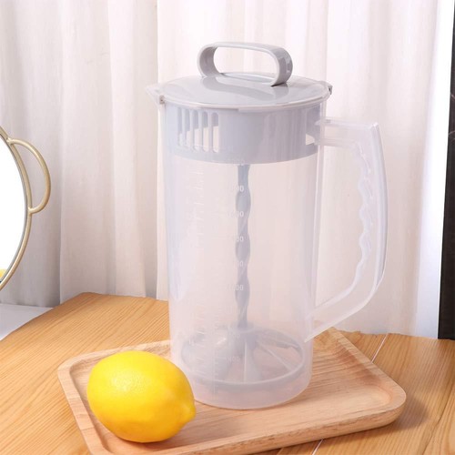 Mixing pitcher for drinks - mixing,