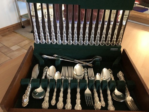 Mansion house community - mansion,