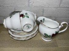 Royal Standard "RED VELVET" Bone China 4 Cups, Saucers, Cake Plates & Milk Jug