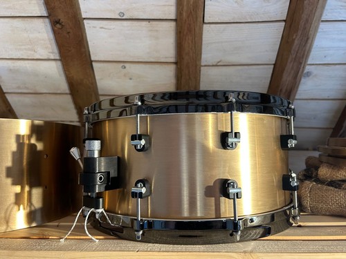 Goldex and black - and, 6.5"