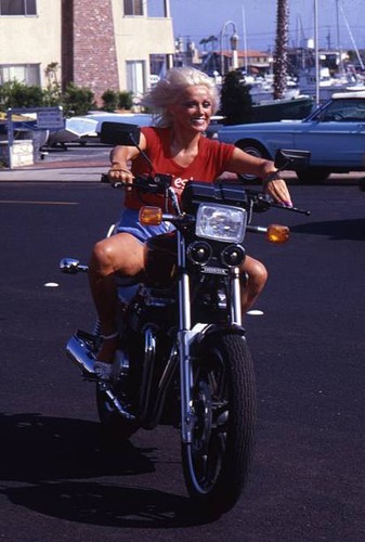 Mamie van doren rides - van, honda