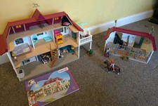 Schleich Horse Club Lakeside Country House and Stable Playset 42551 complete