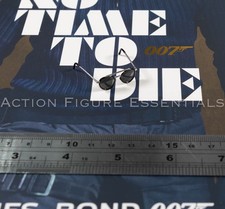 Hot Toys James Bond 007
