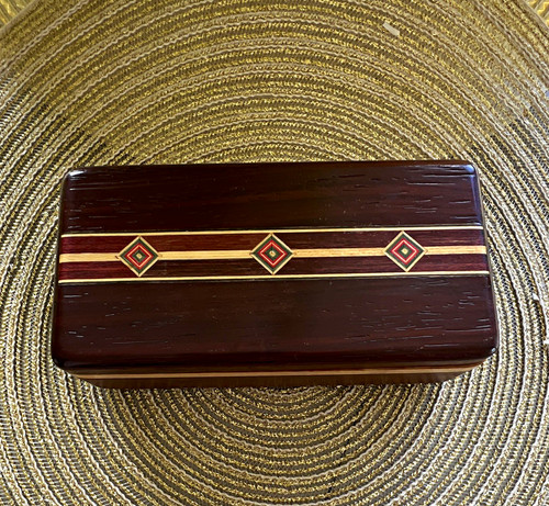 Vintage heartwood creations - vintage,