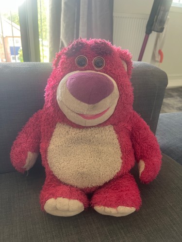Lots huggin bear - lots-o-huggin, story