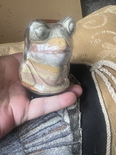 Vintage alum bay - vintage, frog