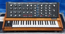 Moog Voyager OS Old School