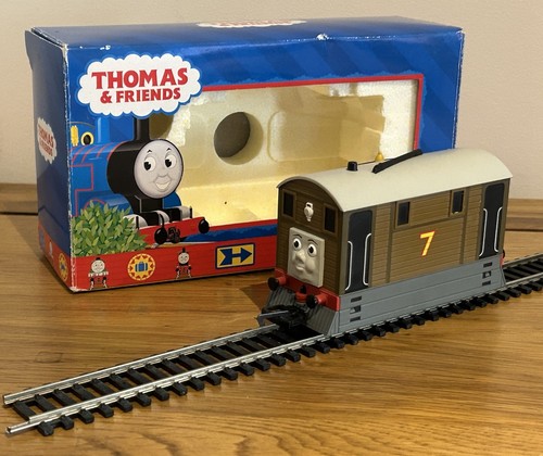 Hornby gauge thomas - thomas, and