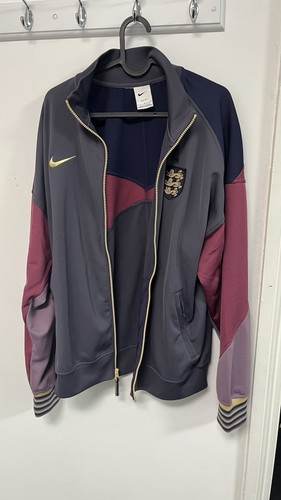 Nike england training anthem - nike,