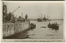 GERMAN DESTROYER CREW TAKING TO THE BOATS, SCAPA FLOW, ORKNEY-Shipping Postcard 