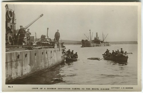 German destroyer crew taking - destroyer,