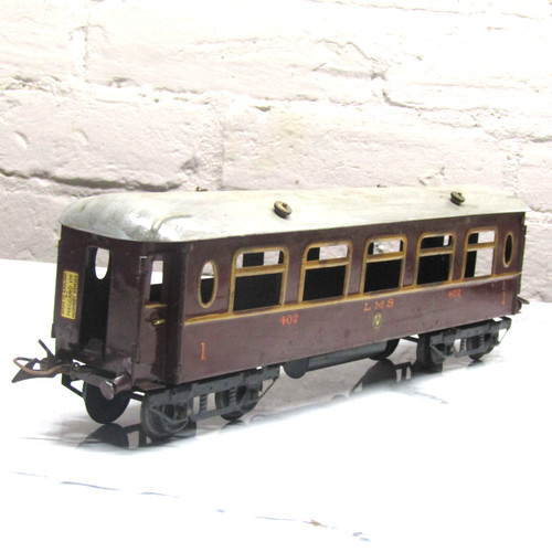 Hornby gauge no2 - lms, saloon
