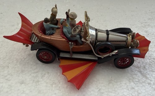 Corgi toys 266 chitty - toys,