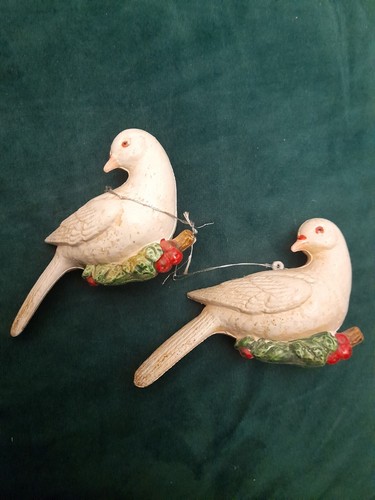 Vintage plastic dove - plastic,