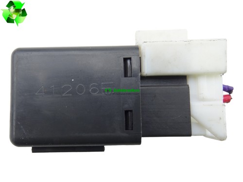 Nissan pulsar circuit breaker - pulsar,