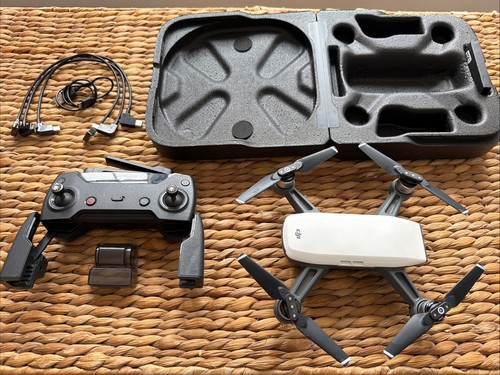 Dji spark hardly used very - spark,