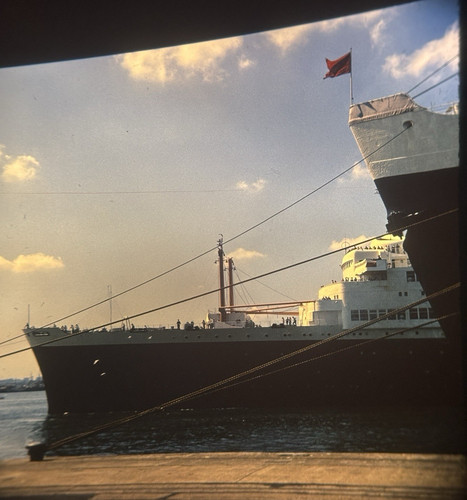 Queen elizabeth steam ship - elizabeth,