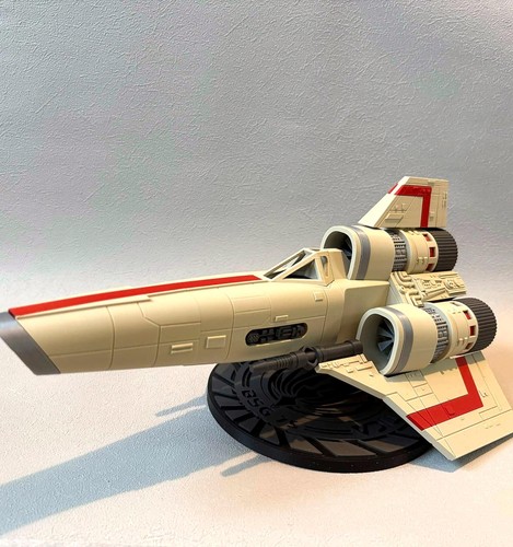 Colonial viper model - colonial, mk