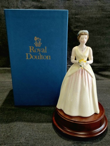 Reduced hrh queen elizabeth - hrh,