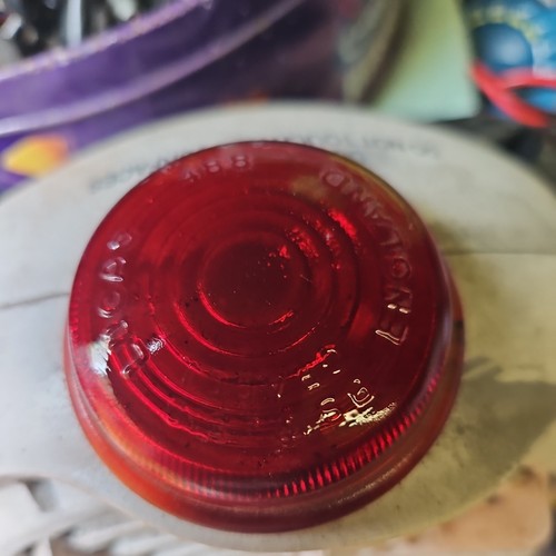 Lucas 488 red - lucas, glass
