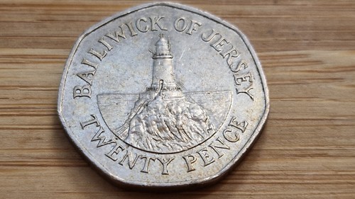 2007 20p coin bailiwick of - -,