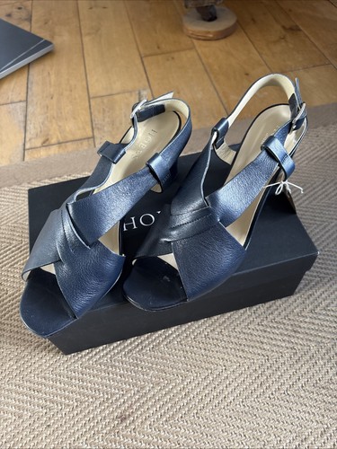 Sandals from hobbs size - hobbs,