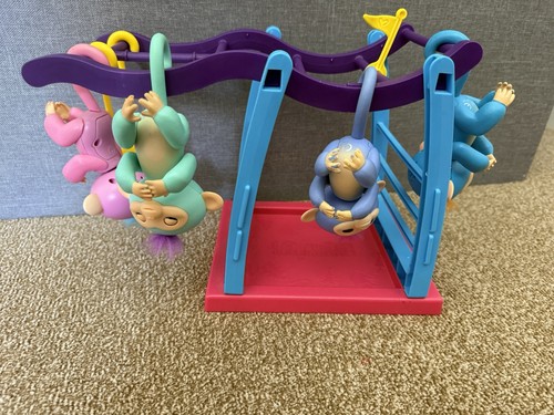 Fingerlings monkey bars - fingerlings,