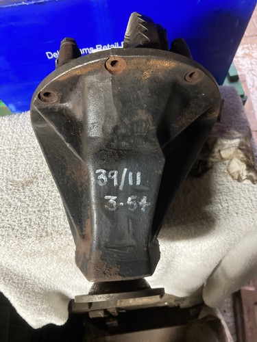 Ford english axle diff - axle,