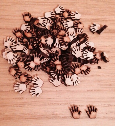 Wooden hands 50x - wooden,