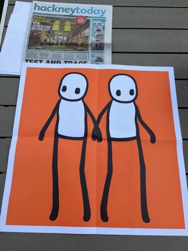 Stik holding hands orange - hands,