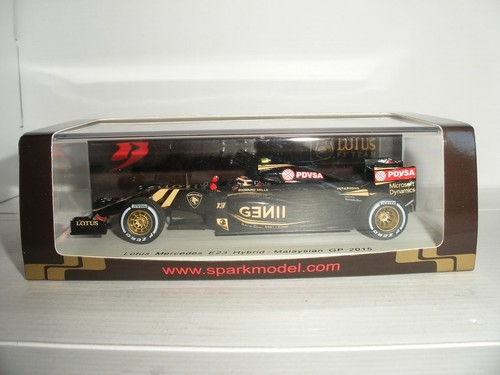 Spark diecast s4607 - 1/43,